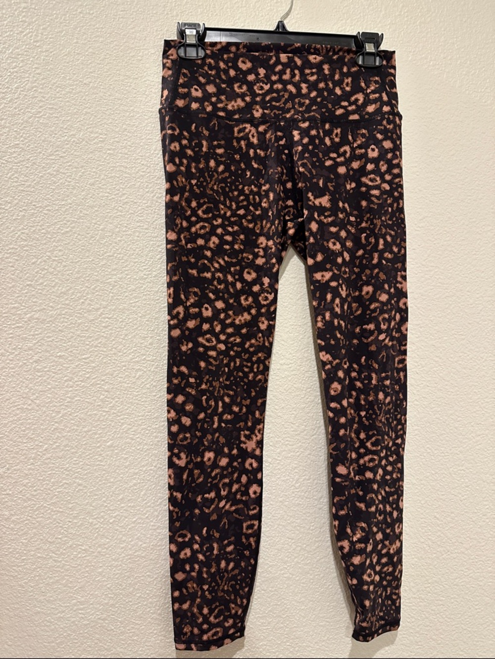 Varley Leopard Print Leggings Medium | High Rise Performance Activewear